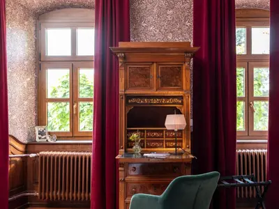 Ein Sitzbereich in der Unterkunft Gästehaus Schloss Janson