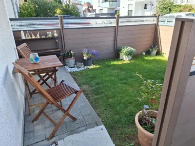 Ein Garten an der Unterkunft Wohnung Emilia
