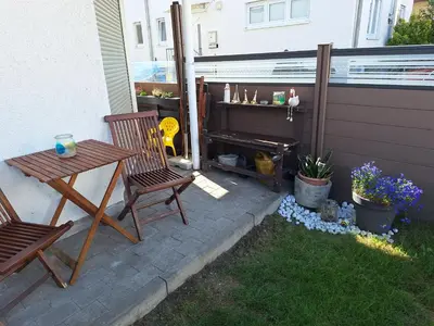 Ein Garten an der Unterkunft Wohnung Emilia