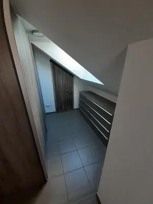 Grundriss der Unterkunft Fewo Steinhohle, DG 45qm, 1 Schlafzimmer & 1 Wohn-Esszimmer mit Bett