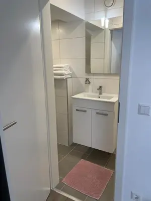 Ein Badezimmer in der Unterkunft Prime Host Dream Deluxe
